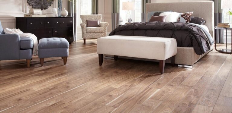 residential_laminate_sawmillhickory_natural-1024x500